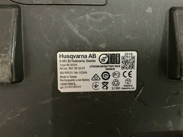 Husqvarna bli950x li-ion rugzakaccu - afbeelding 5 van  5