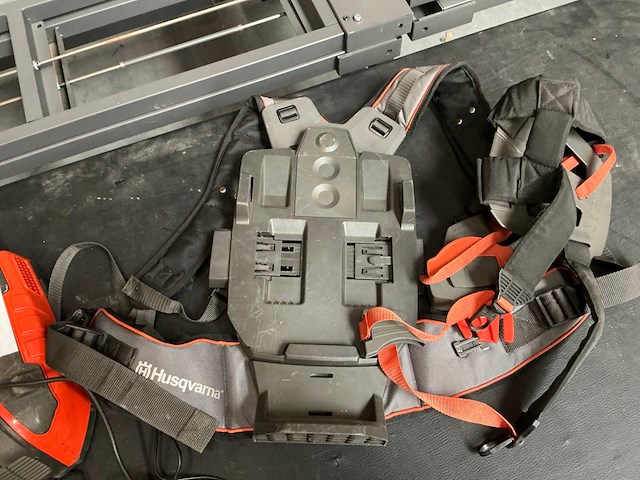 Husqvarna bli950x li-ion rugzakaccu - afbeelding 2 van  5