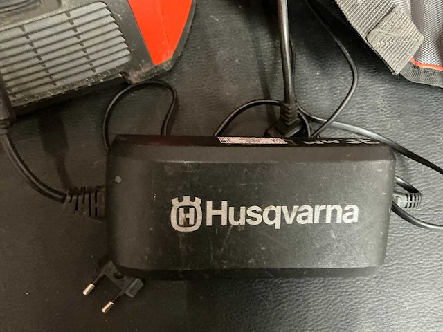 Husqvarna bli950x li-ion rugzakaccu - afbeelding 3 van  5