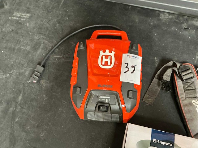 Husqvarna bli950x li-ion rugzakaccu - afbeelding 5 van  6