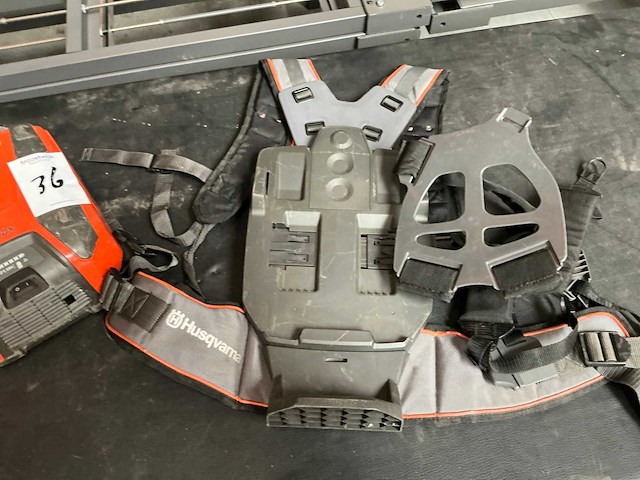 Husqvarna bli950x li-ion rugzakaccu - afbeelding 2 van  6