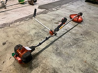 Husqvarna bosmaaier - afbeelding 3 van  5