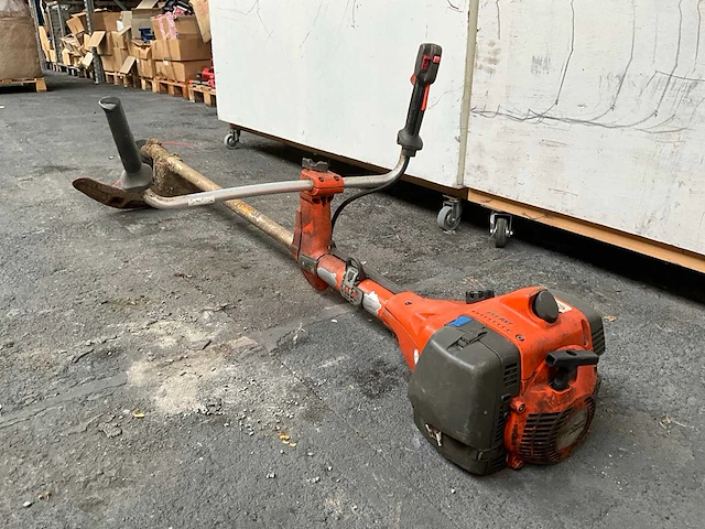 Husqvarna bosmaaier - afbeelding 3 van  6