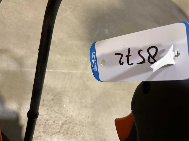 Husqvarna bt121 grondboor - afbeelding 3 van  3