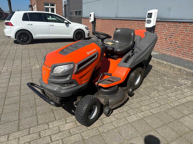 Husqvarna cth 184t zitmaaier - afbeelding 1 van  7