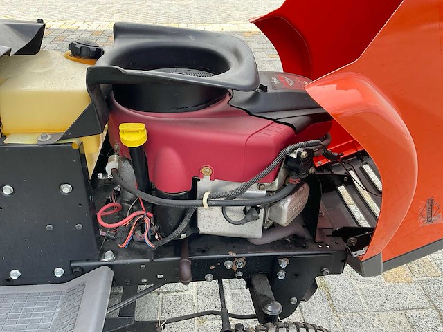 Husqvarna cth160 zitmaaier - afbeelding 11 van  12