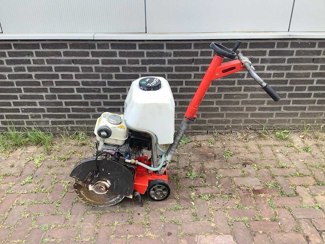 Husqvarna fs305 betonzaag - afbeelding 3 van  6