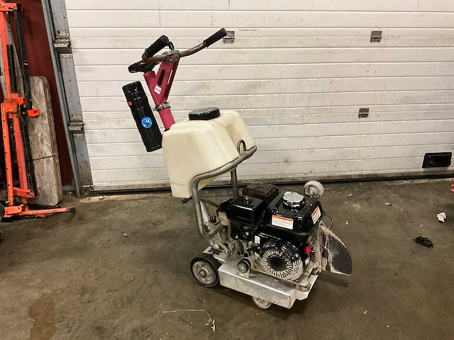 Husqvarna fs305 betonzaag - afbeelding 2 van  6