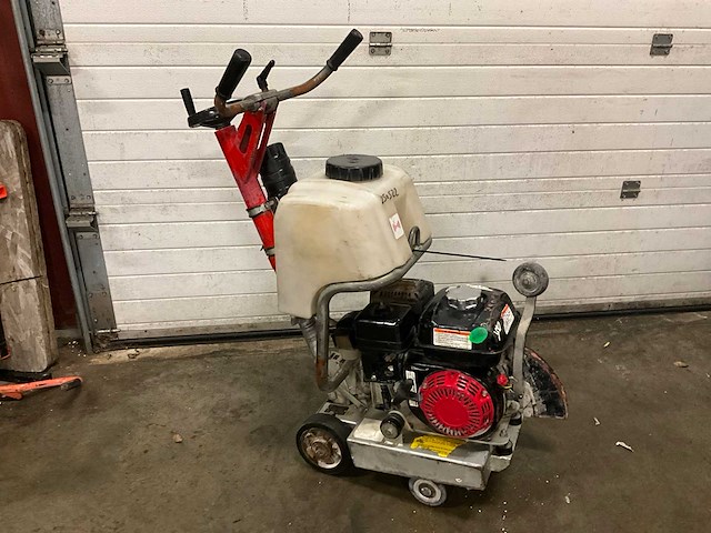 Husqvarna fs305 betonzaag - afbeelding 3 van  6