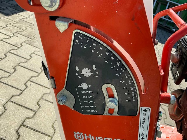 Husqvarna fs400lv betonzaag / vloerenzaag - afbeelding 4 van  10