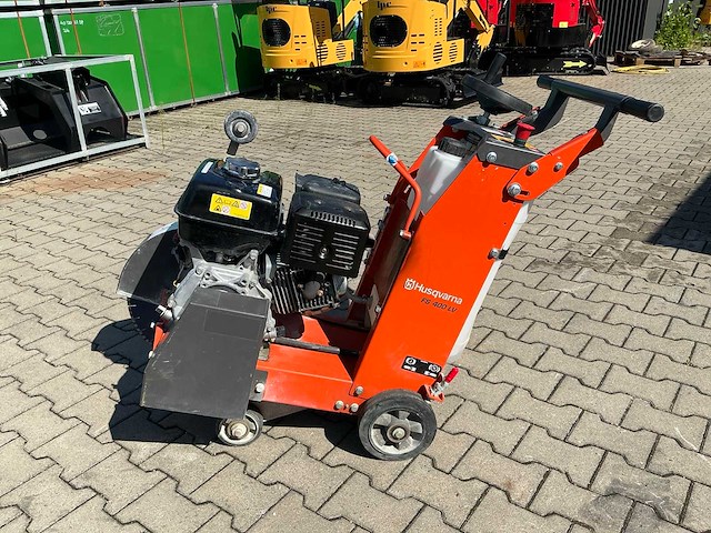 Husqvarna fs400lv betonzaag / vloerenzaag - afbeelding 6 van  10