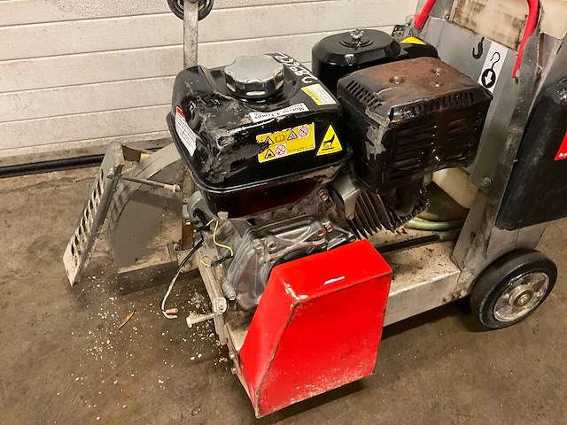 Husqvarna fs400lv betonzaag - afbeelding 2 van  6