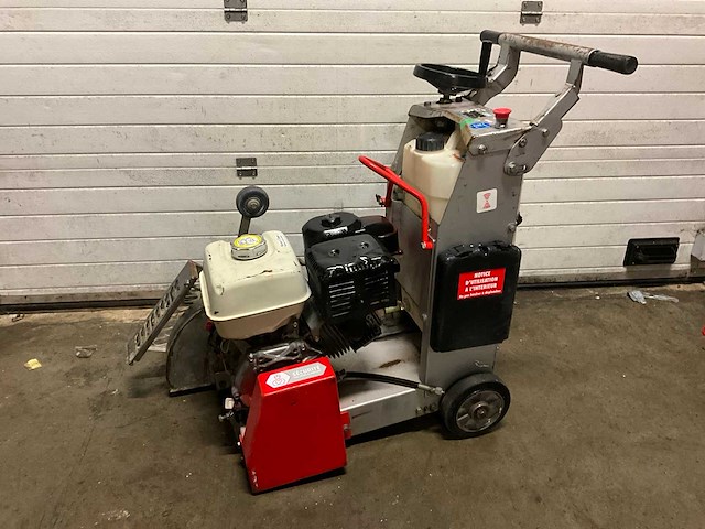 Husqvarna fs400lv betonzaag - afbeelding 1 van  7