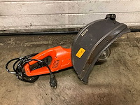 Husqvarna haakse slijpmachine - afbeelding 1 van  2