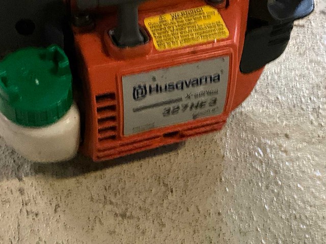 Husqvarna heggenschaar - afbeelding 4 van  5