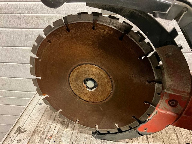 Husqvarna k3000 sleuvenslijpmachine - afbeelding 5 van  5