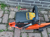 Husqvarna k760 betonsleuvenzaag - afbeelding 4 van  6