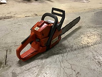 Husqvarna kettingzaag - afbeelding 2 van  6