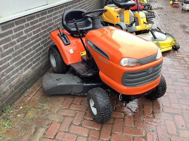 Husqvarna lt131 zitmaaier - afbeelding 2 van  6