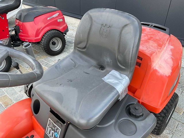 Husqvarna r 16 zitmaaier - afbeelding 9 van  13