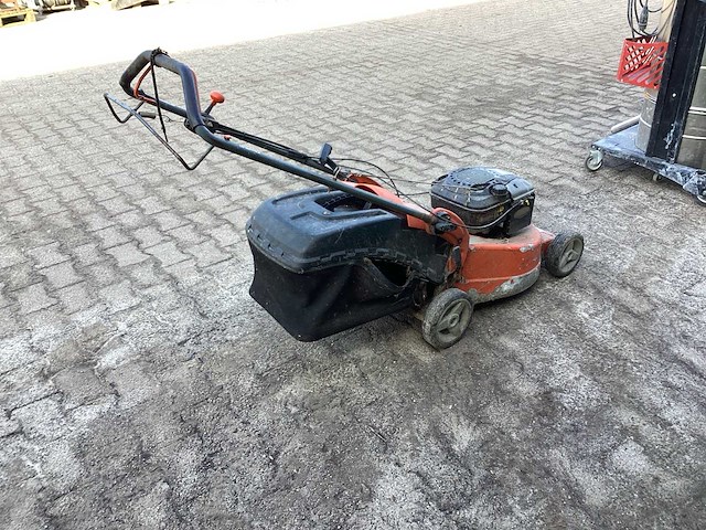 Husqvarna r150s grasmaaier - afbeelding 3 van  6