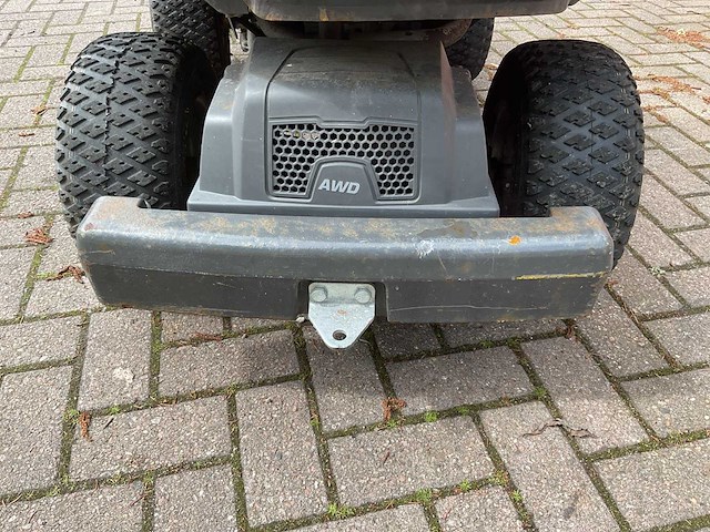 Husqvarna r316txs awd zitmaaier / veegmachine - afbeelding 20 van  23