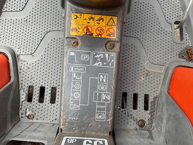 Husqvarna r316txs awd zitmaaier / veegmachine - afbeelding 22 van  22