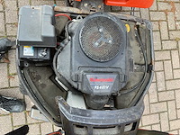 Husqvarna r316txs awd zitmaaier / veegmachine - afbeelding 5 van  10