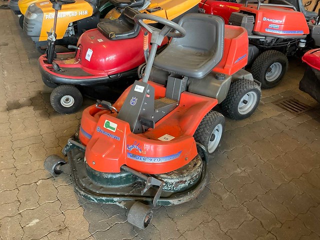 Husqvarna rider 16 zitmaaier - afbeelding 1 van  9