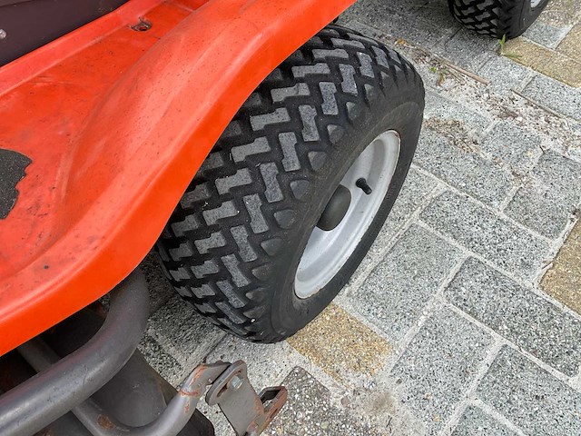 Husqvarna rider 16 zitmaaier - afbeelding 4 van  12