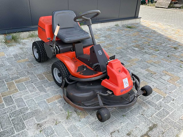 Husqvarna rider 16 zitmaaier - afbeelding 5 van  12