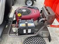 Husqvarna rider 16 zitmaaier - afbeelding 10 van  12