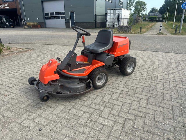Husqvarna rider zitmaaier - afbeelding 1 van  7