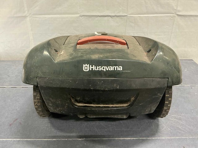 Husqvarna robotmaaier - afbeelding 5 van  8