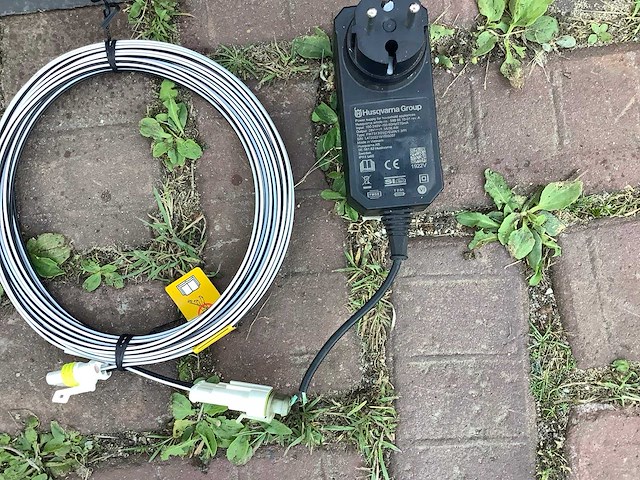 Husqvarna robotmaaier - afbeelding 5 van  8