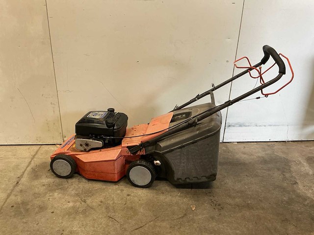 Husqvarna royal 43 grasmaaier - afbeelding 3 van  10