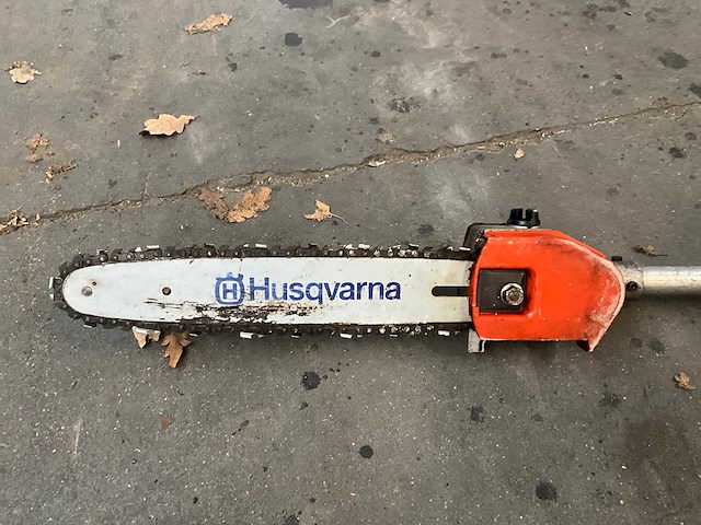 Husqvarna stokzaag kettingzaag - afbeelding 3 van  8