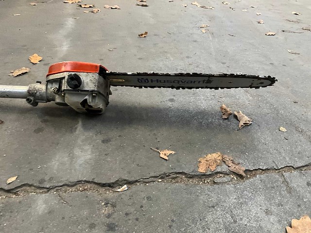 Husqvarna stokzaag kettingzaag - afbeelding 4 van  8