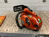 Husqvarna t435 kettingzaag - afbeelding 4 van  6