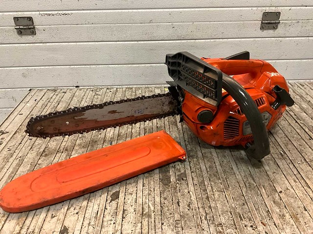 Husqvarna t435 kettingzaag - afbeelding 2 van  6