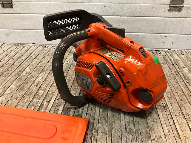 Husqvarna t435 kettingzaag - afbeelding 4 van  6