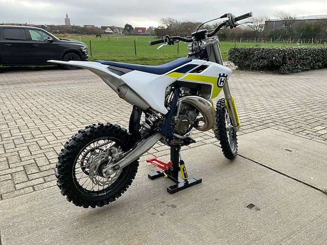 Husqvarna tc 85 crossmotor - afbeelding 7 van  13
