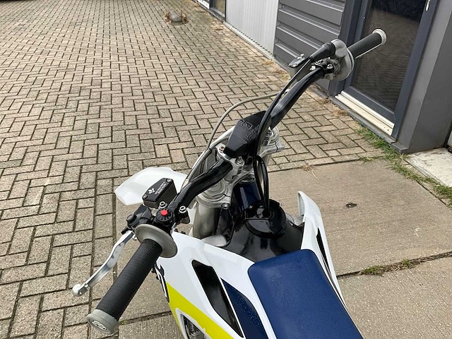 Husqvarna tc 85 crossmotor - afbeelding 9 van  13