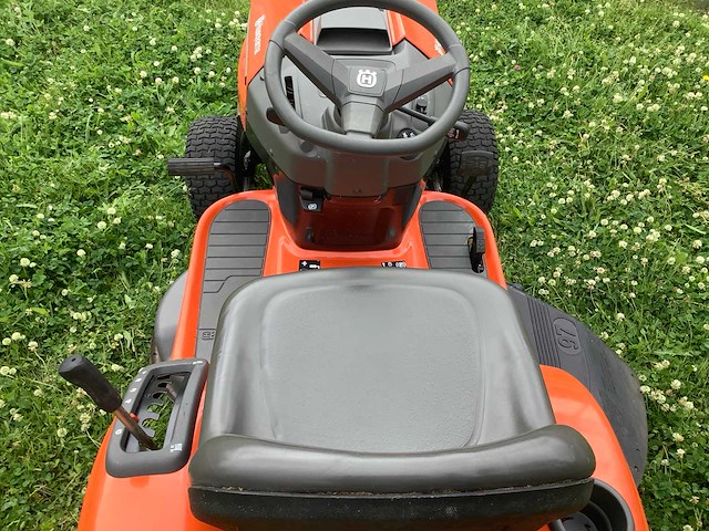 Husqvarna ts 138 zitmaaier - afbeelding 6 van  8
