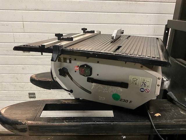 Husqvarna ts 230 f tegelzaagmachine - afbeelding 1 van  5