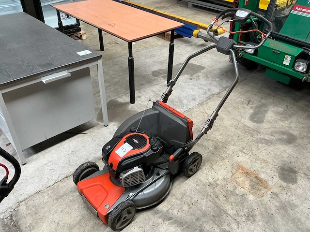 Husqvarna twincontrol grasmaaier - afbeelding 1 van  5