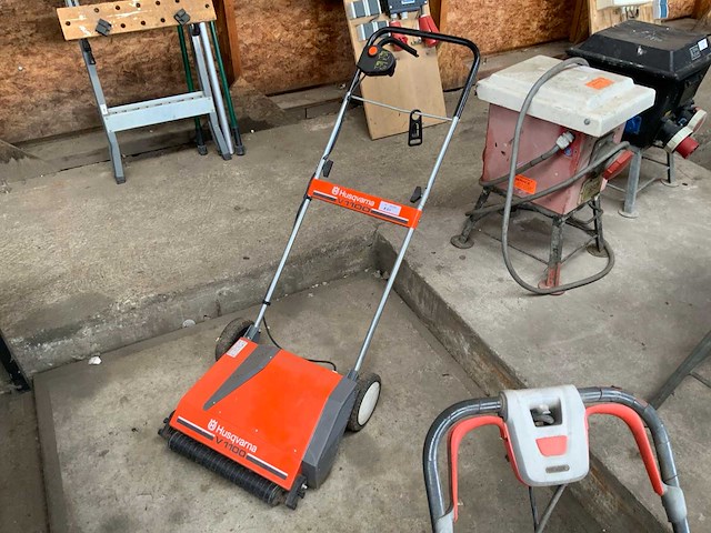 Husqvarna v1100 cultivator - afbeelding 1 van  3