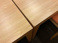 Hussl-ontwerptafels en stoelen - afbeelding 5 van  7