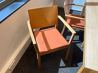 Hussl-ontwerptafels en stoelen - afbeelding 6 van  7