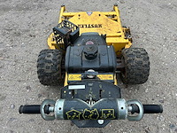 Hustler hydro walkbehind 48" grasmaaier - afbeelding 2 van  6